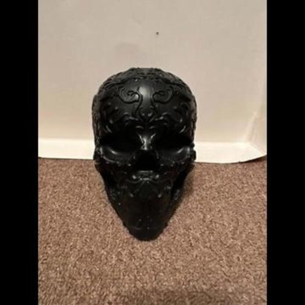 Skull Makeup Brush Holder Black